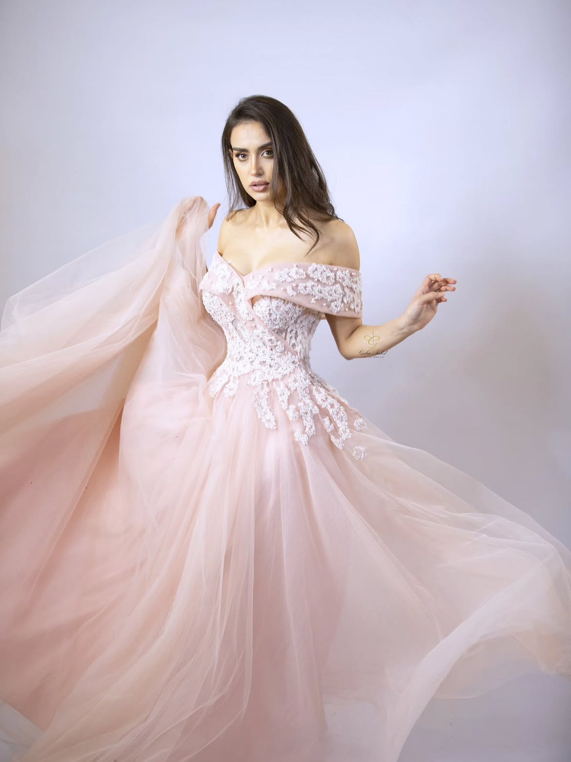 Soft as a whisper, light as a breezeThis gown is giving me all the woodland fairy vibes today